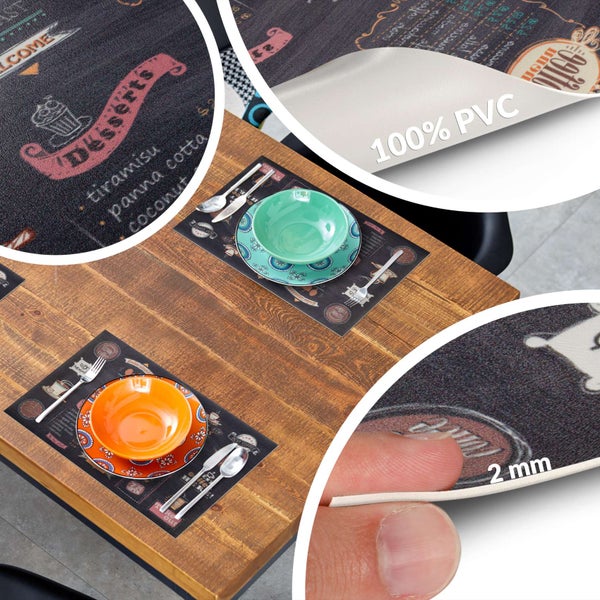 Platzset aus 100 Prozent PVC auf einem Holztisch. Die Tischunterlage hat ein Bistro-Design mit Dessertnamen und eine Stärke von 2 Millimeter.