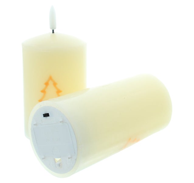 Zwei LED-Kerzen mit Baum-Motiv