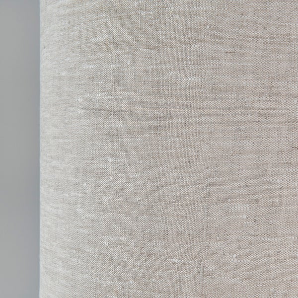 Nahaufnahme eines Lampenschirms aus Leinen