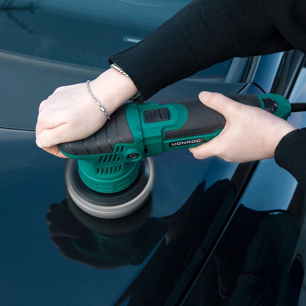 VONROC Exzenter Poliermaschine Auto Set elektrisch - Auto Zubehör Politur zum Kratzer entfernen, Autopflege Set - Variable Geschwindigkeit, 650W, 125MM inkl. 1 Polierschwamm