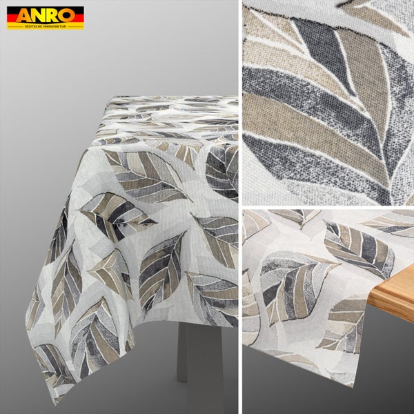 ANRO Tischdecke mit Blattmuster aus Stoff, Nahaufnahme der Webstruktur und herabhängend von einer Tischkante. ANRO Logo.
