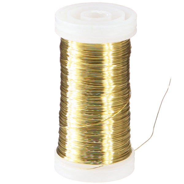 Spule mit goldfarbenem Basteldraht für floristische Arbeiten.