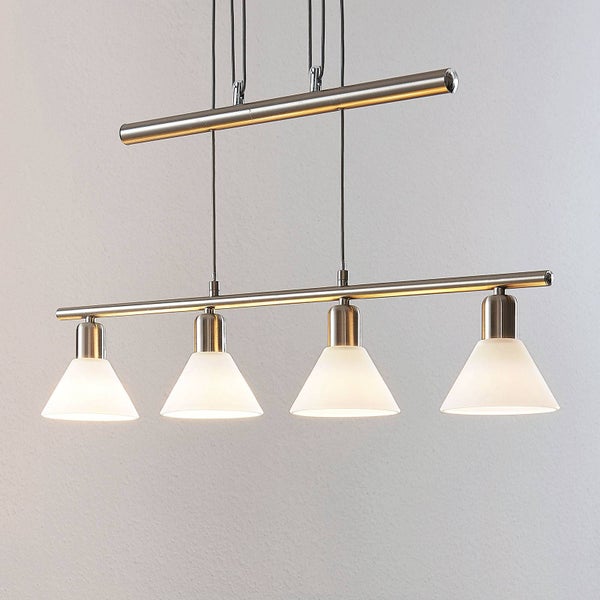 Vierflammige Hängelampe mit Metallgestell und konischen Lampenschirmen