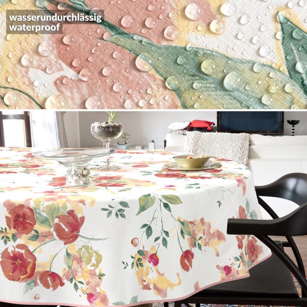 Runde Tischdecke mit floralem Muster und wasserabweisender Oberfläche, dargestellt in einem hellen Wohnzimmer.