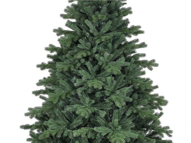 Künstlicher Weihnachtsbaum mit dichten Zweigen aus Kunststoff für eine realistische Optik.