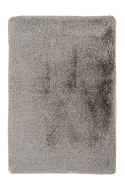 Rechteckiger Kunstfellteppich in Grau.