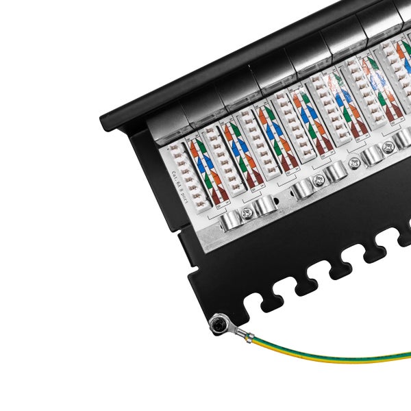 ProfiPatch Cat6a Patchpanel Patchfeld 8 Port Verteilerfeld geschirmt RJ45 Desktop und Wandmontage 1HE schwarz