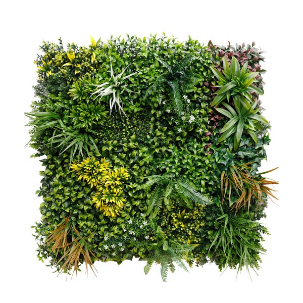 Künstliche Pflanzenwand mit verschiedenen Grüntönen und Texturen für den Innen- und Außenbereich.