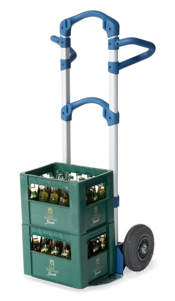 Sackkarre mit zwei Getränkekisten