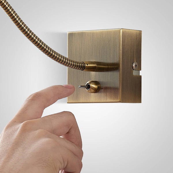 Lindby LED Wandleuchte, Wandlampe Innen Jolka (Modern) in Bronze aus Metall (1 flammig ) - Wandstrahler Wandbeleuchtung Schlafzimmer / Wohnzimmer Schlafzimmerleuchte
