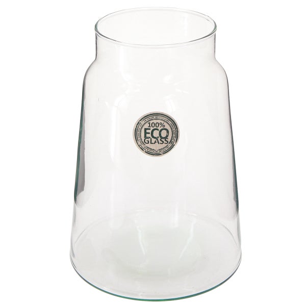 Transparente Vase aus 100 Prozent recyceltem Glas.