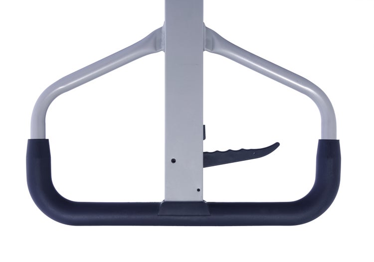 Deichselgriff eines Hubwagens mit schwarzem Kunststoffgriff und integriertem Bedienhebel.