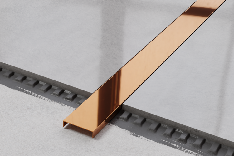 Dekorprofil aus Metall für Wand oder Boden