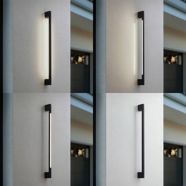 Moderne schwarze LED-Außenwandleuchte in schlankem, linearem Design, vertikal an einer Hauswand montiert.