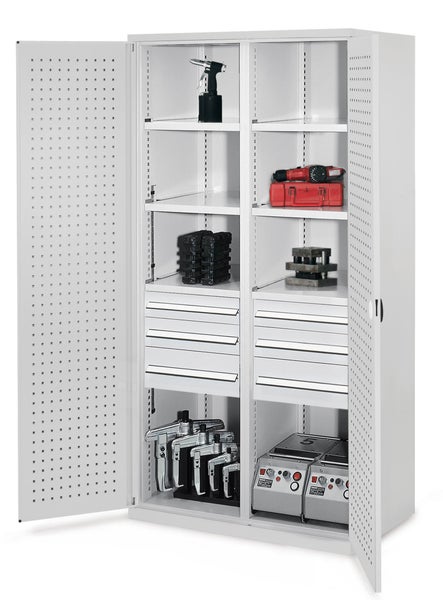 Werkstattschrank mit Werkzeugen und Zubehör