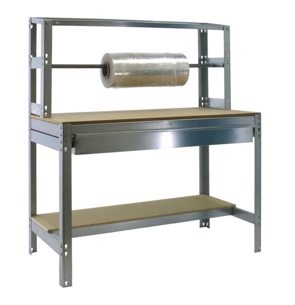 Packtisch aus Metall mit zwei Holzböden, einer Schublade und einer Abrollvorrichtung für Folie.