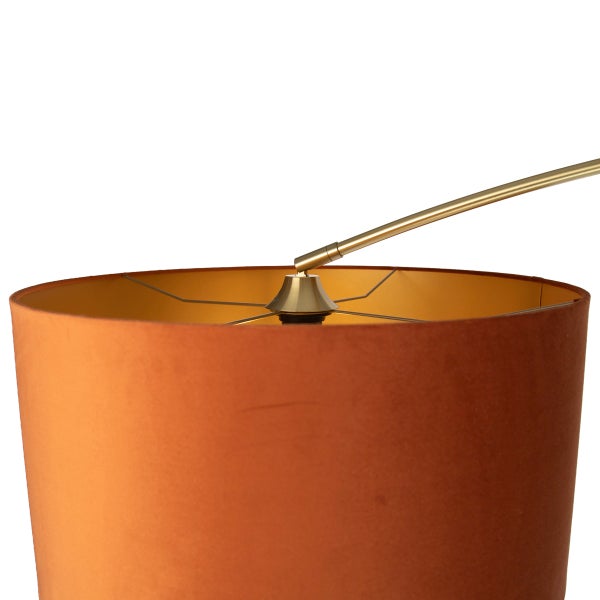 Lampenschirm mit metallischem Gestell und Halterung für eine Stehlampe