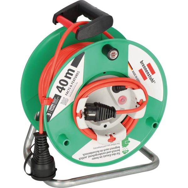 Brennstuhl Kabeltrommel mit 40 Meter Kabel auf einem Metallgestell