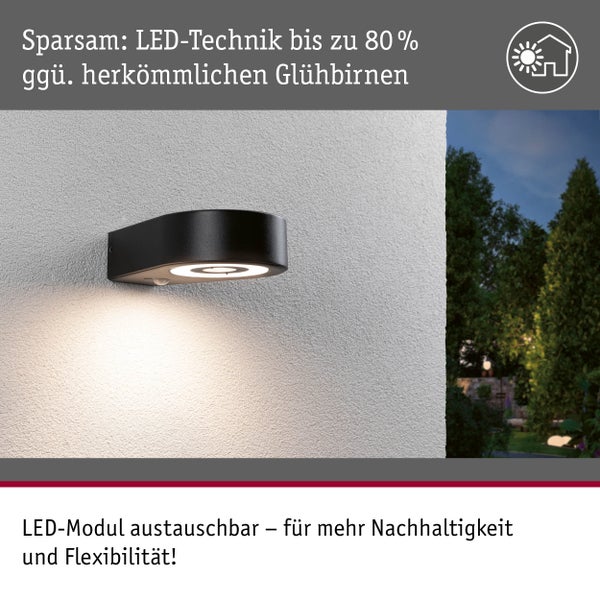 Schwarze LED-Außenwandleuchte mit Bewegungsmelder, bis zu 80 Prozent sparsamer gegenüber herkömmlichen Glühbirnen, mit austauschbarem LED-Modul.