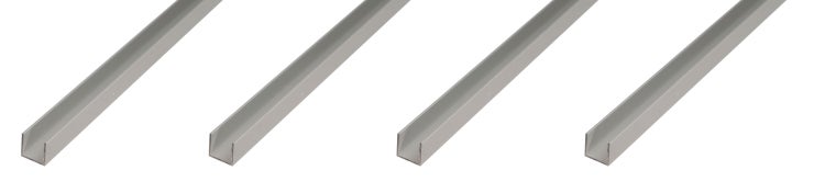 Vier U-Profile aus Aluminium für den Bau und die Montage