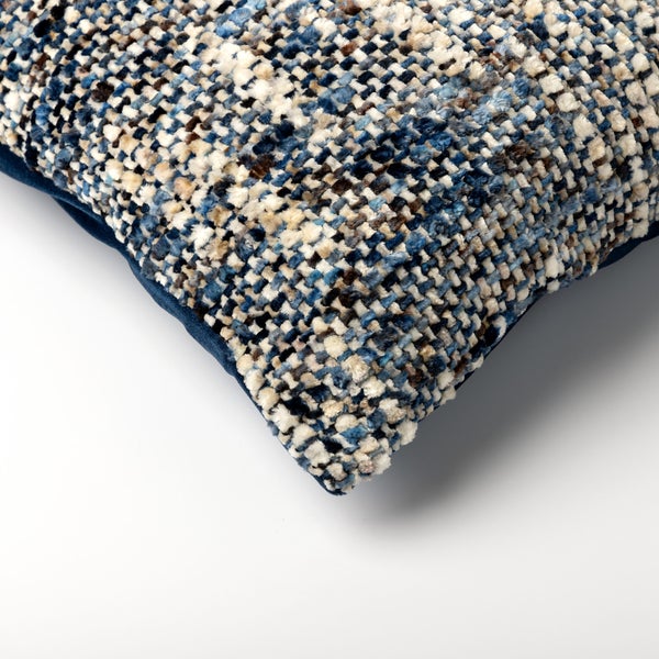 Dekokissen mit Strukturmuster