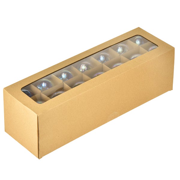 Verpackung mit durchsichtigen Weihnachtskugeln