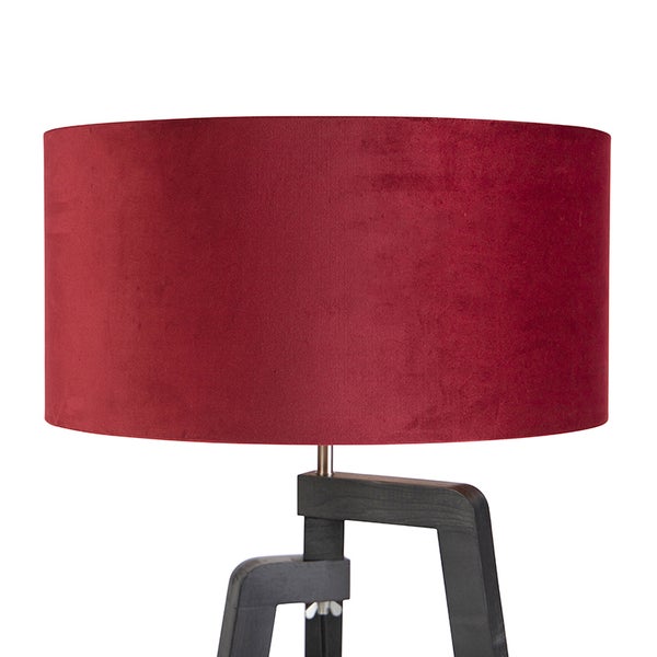 Stehlampe mit rotem Lampenschirm und Holzfuß