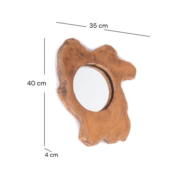 Wandspiegel mit unregelmäßigem Teakholzrahmen. Maße: 40 Zentimeter hoch, 35 Zentimeter breit, 4 Zentimeter tief.