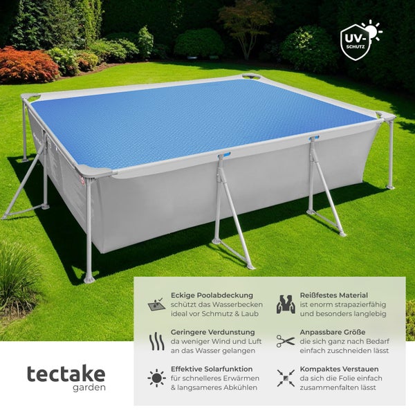 Rechteckige Poolabdeckung auf einem Pool im Garten, mit UV-Schutz Symbol.