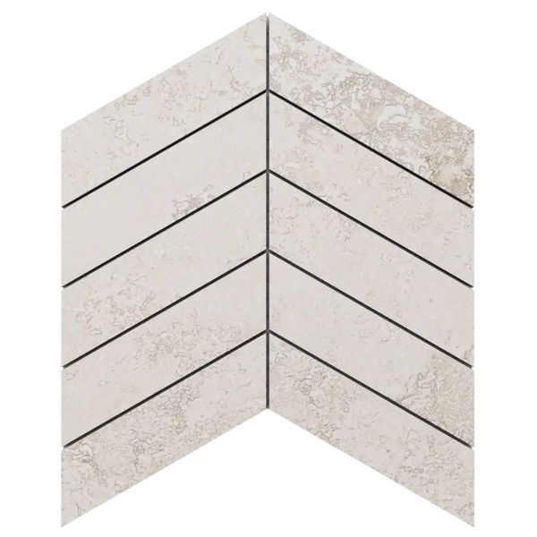 Chevron-Mosaikfliese in Steinoptik mit hellen strukturierten Lamellen.