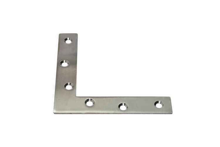 Winkelverbinder aus Metall mit Löchern