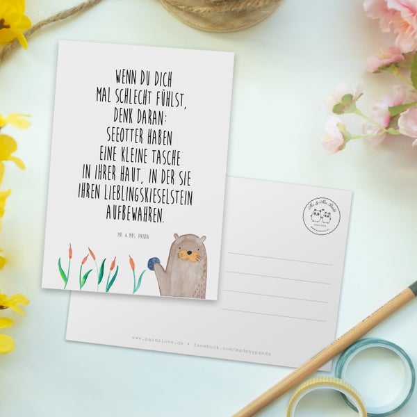 Mr. & Mrs. Panda Postkarte Otter Stein - Weiß