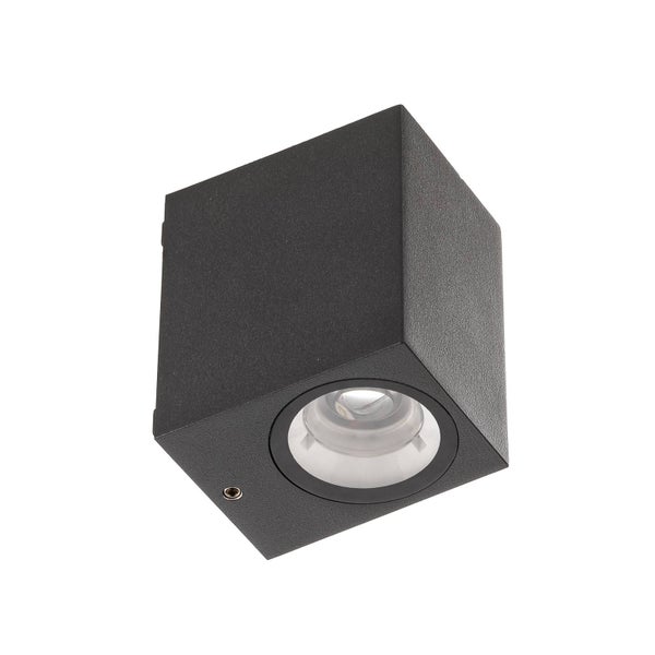 Würfelförmiger LED-Strahler für die Wand oder Decke mit schwarzer strukturierter Oberfläche.