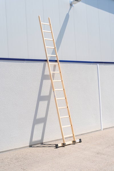 PROREGAL Sprossen-Anlegeleiter Holz mit Traverse 12 Sprossen