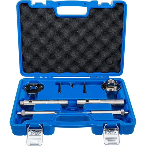 Werkzeugsatz in geöffnetem, blauem Koffer mit Schaumstoffeinlage