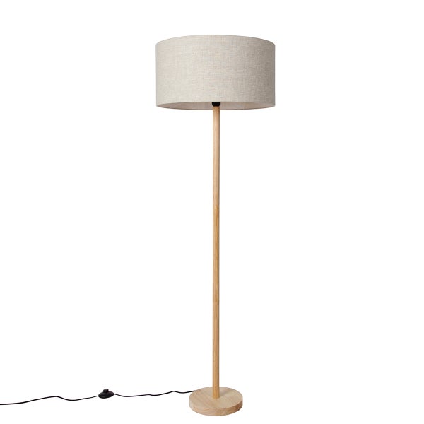 Moderne Stehlampe mit zylindrischem Textilschirm auf einem schlanken Holzstativ mit rundem Fuß