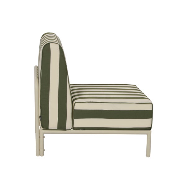 Lounge-Sessel Modul mit grün-weiß gestreiften Polstern und Metallgestell, Seitenansicht.