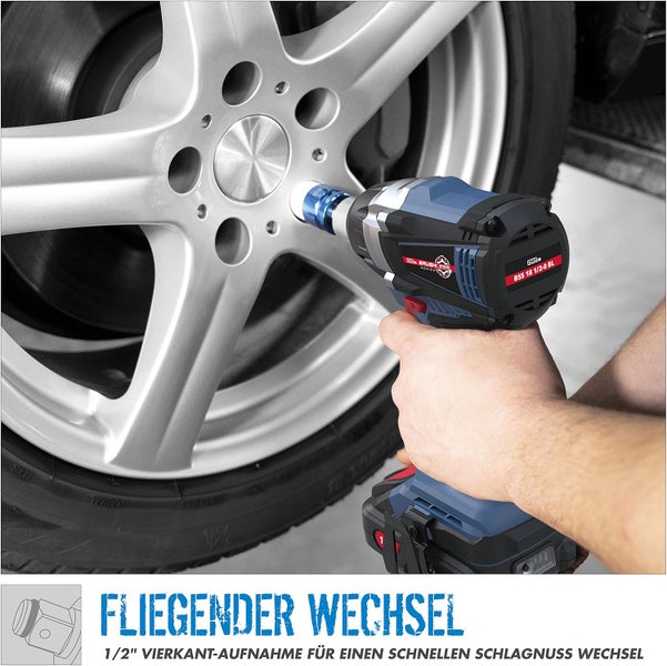 Güde Akku-Schlagschrauber mit ein halb Zoll Vierkant-Aufnahme beim Reifenwechsel an einer Autofelge.