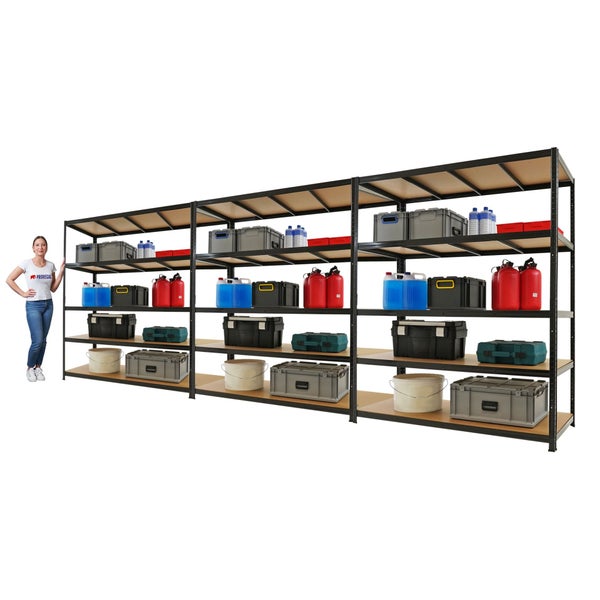 Breites Schwerlastregal aus Metall mit Holzböden, Lagerregal für Werkstatt und Garage, befüllt mit Werkzeugboxen und Kanistern.