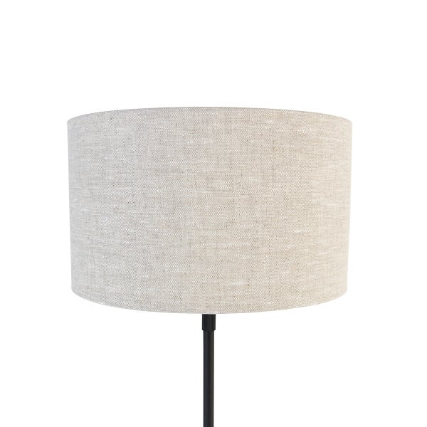 Stehlampe mit Lampenschirm aus Stoff