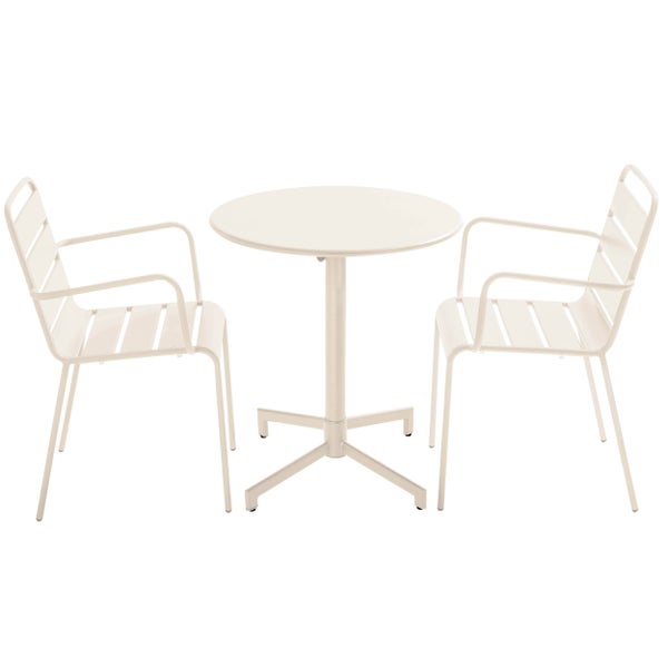 Garten-Bistro-Set aus Metall bestehend aus einem runden Tisch und zwei Stühlen mit Armlehnen.