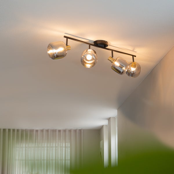 Deckenleuchte mit vier Strahlern aus Glas und Metall