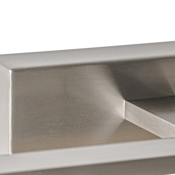 Detailansicht eines Spülbeckens aus Edelstahl