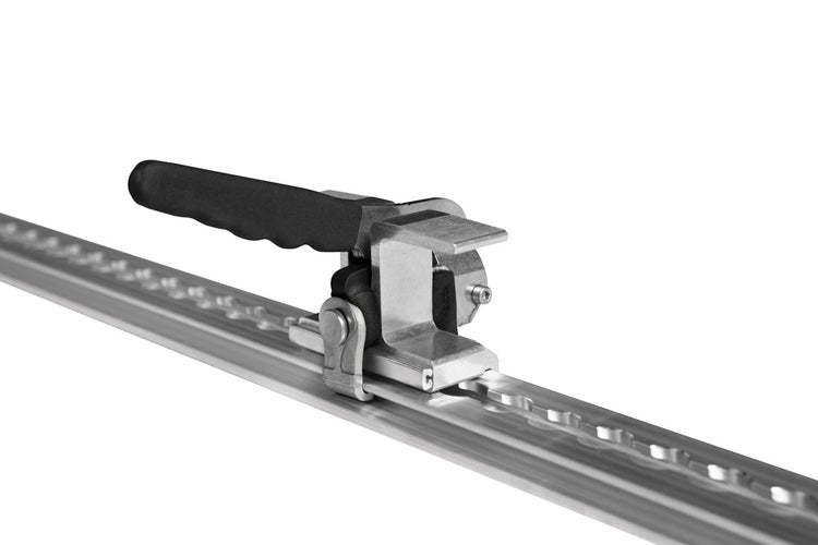 Fliesenschneiderführung mit Griff