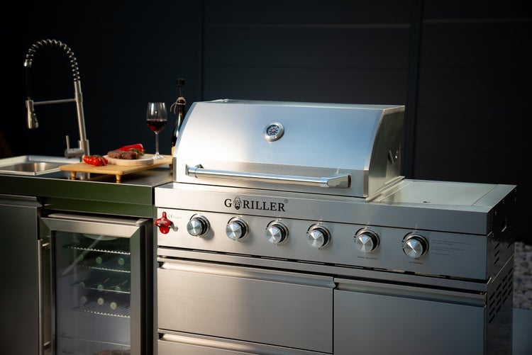 GORILLER® SILVERBACK S1 Outdoor-Küche, Gasgrill mit Kühlschrank-Waschbecken-Kombination, Edelstahl, Silber