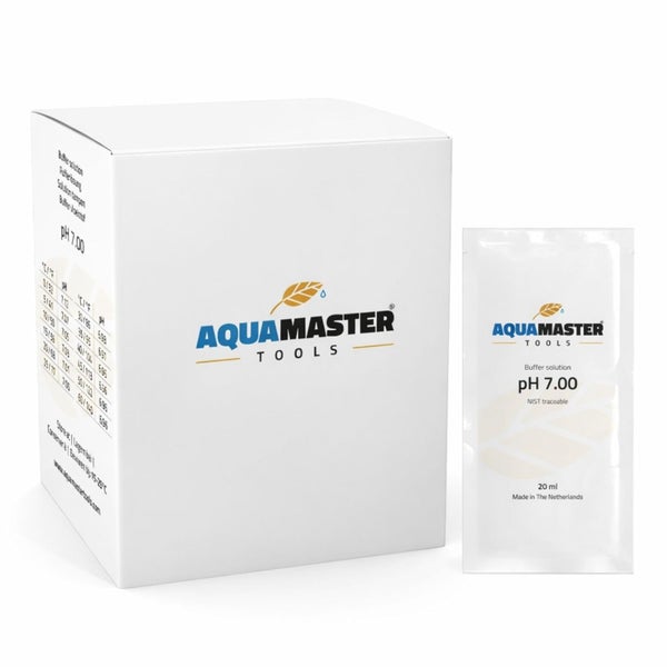 Aqua Master Tools Pufferlösung pH 7,00 in einer Schachtel und einem Beutel mit 20 Millilitern.