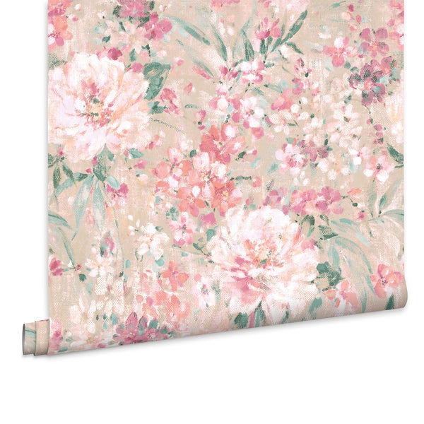Vliestapete mit floralem Blumenmuster in Aquarell-Optik.