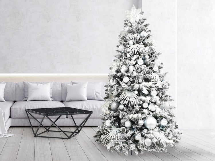 LAALU Weihnachtsschmuck-Set 139 Stück in Luxusbox POLARWEISS für Weihnachtsbaum 240-270 cm