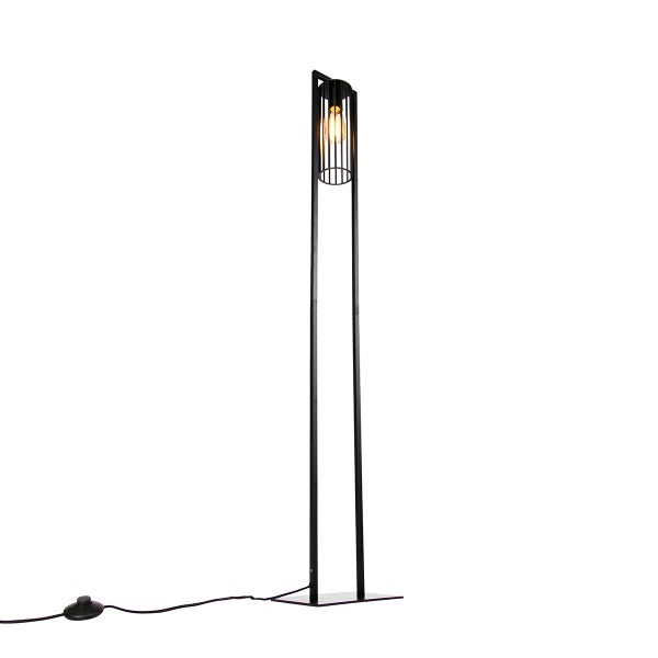 Stehlampe mit Metallgestell und Leuchtmittel