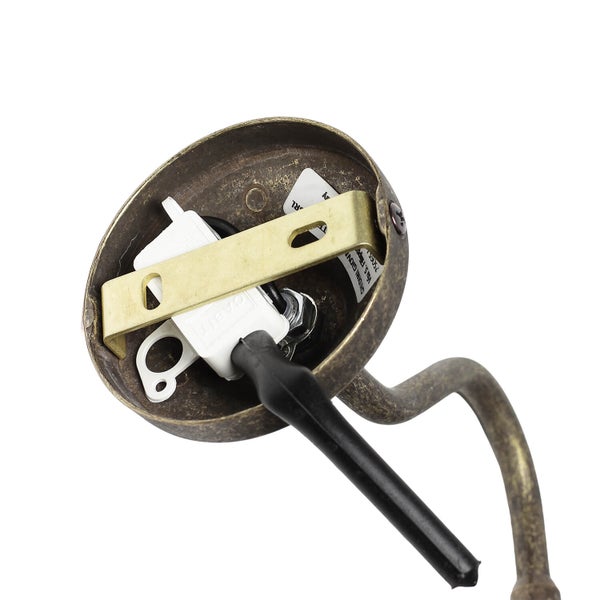 Deckenbefestigung einer Leuchte mit Kabel